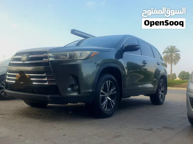 2017 تويوتا هايلاندر Base