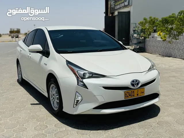 Used Toyota Prius in Al Dakhiliya