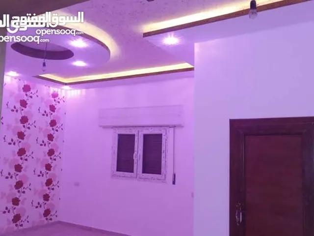 300 m2 More than 6 bedrooms Villa for Sale in Tripoli Abu Saleem