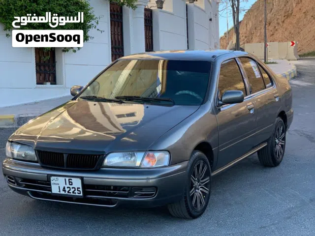 2000 نيسان صني