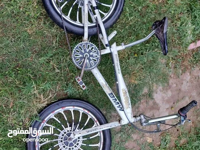 دراجة هوائة مشاكس