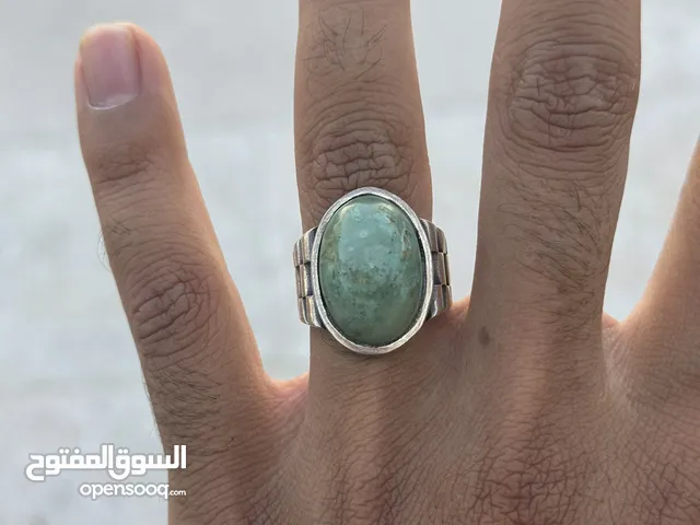 فص عقيق عماني اخضر مع خاتم فضه عيار925