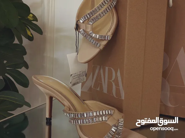احذية زارا و كابلي رووعه