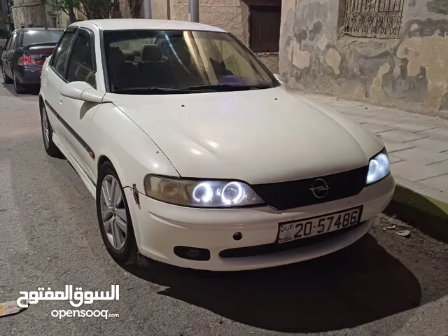 Used Opel Vectra in Zarqa