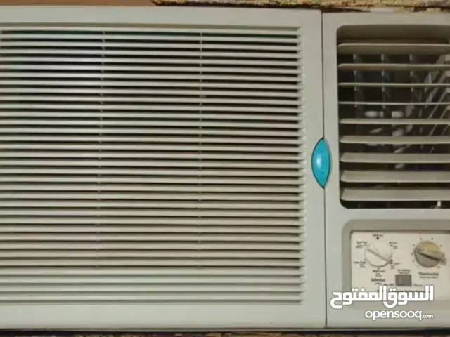 مكيفين 18 وحدة شغالة وبحالة جيده للبيع