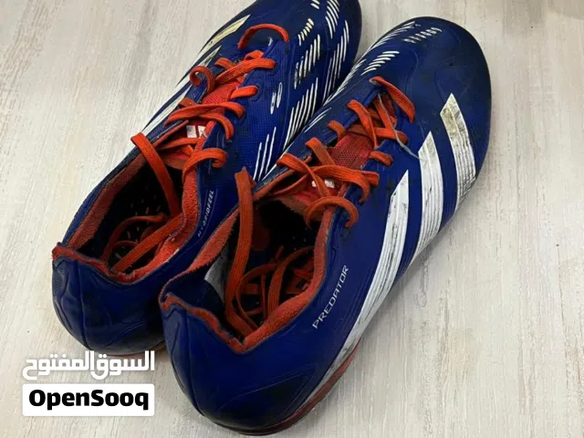 جوتي Adidas اصلي للبيع بحاله جيده
