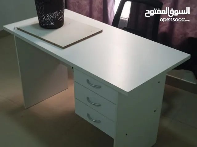 2 كرفايه 2 طاوله 2 كبت