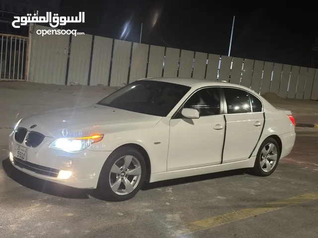 للبيع او للبدل مع جيب bmw 523i موديل 2009