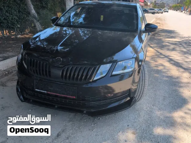 2017 سكودا اوكتافيا Ambition Comfort