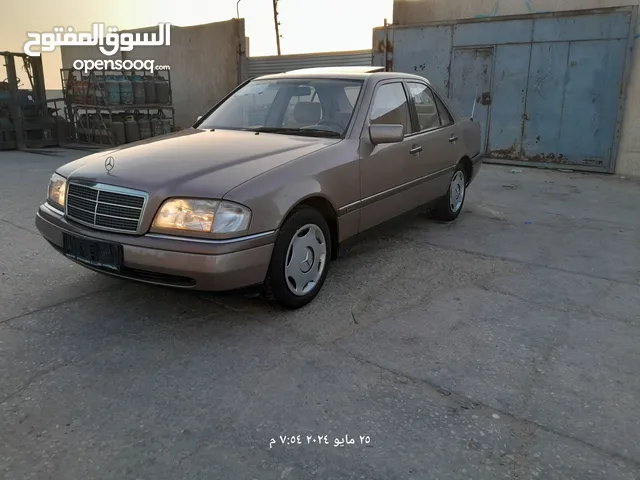 Used Mercedes Benz C-Class in Nalut