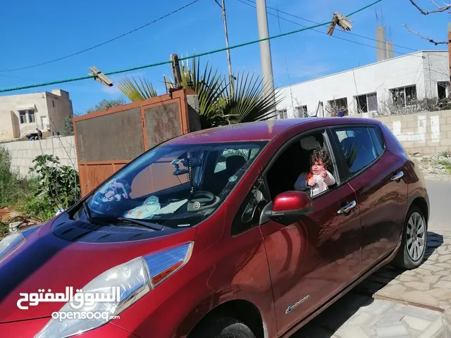 Nissan Leaf 2015 in Ajloun