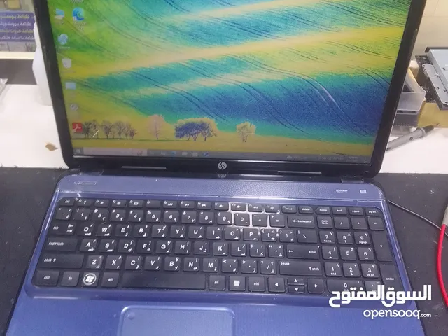 للبيع ثلاث لابتوبات وكيس مواصفات ممتازة وبحالة ممتازة