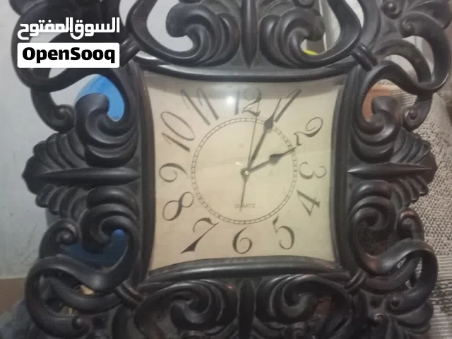ساعه حائط للبيع مميزه