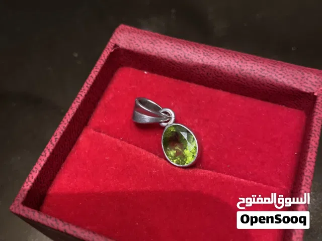 حجر كريم حجر زبرجد