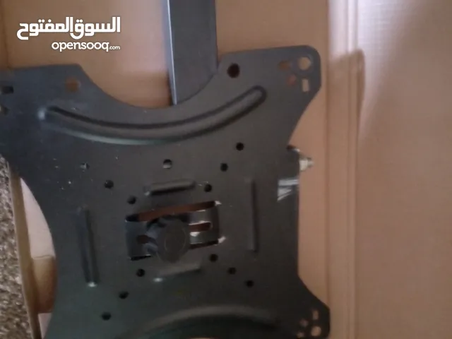 قاعدة شاشة متحركة لمعظم الاحجام