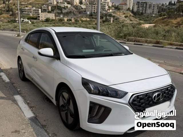 2022 Hyundai Ioniq Standard