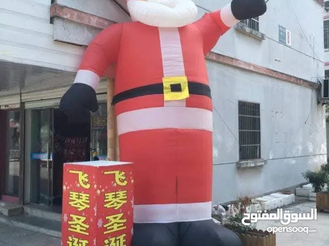 بابا نؤيل مجسم نفخ للبيع يوجد بثلاث احجام الاول يصلح لواجهة مول والثاني يصلح لواجهة البيت او المحل