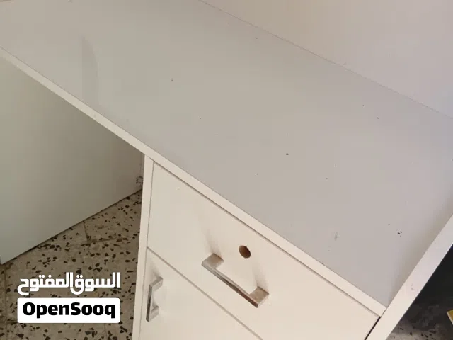معدات محل كاسه وأرفف