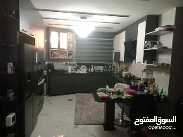 160 m2 3 Bedrooms Apartments for Rent in Amman Al Bnayyat