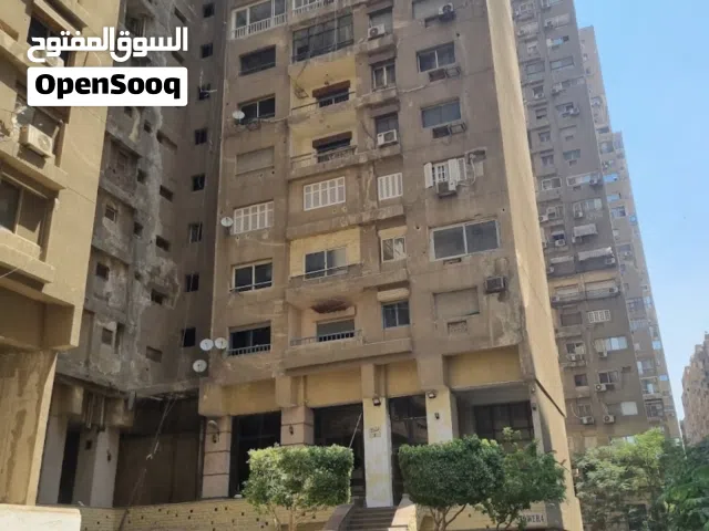 160 m2 3 Bedrooms Apartments for Rent in Cairo Maadi