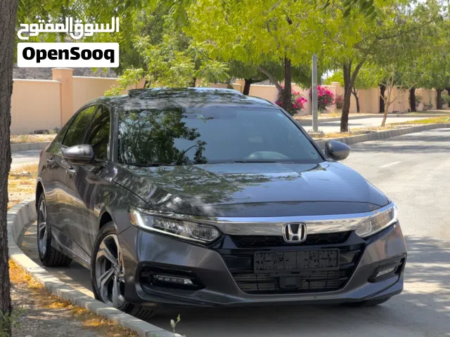 2018 هوندا اكورد EX-L