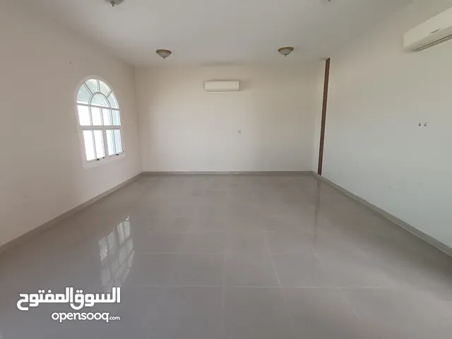 100m2 1 Bedroom Apartments for Rent in Al Ain Central District