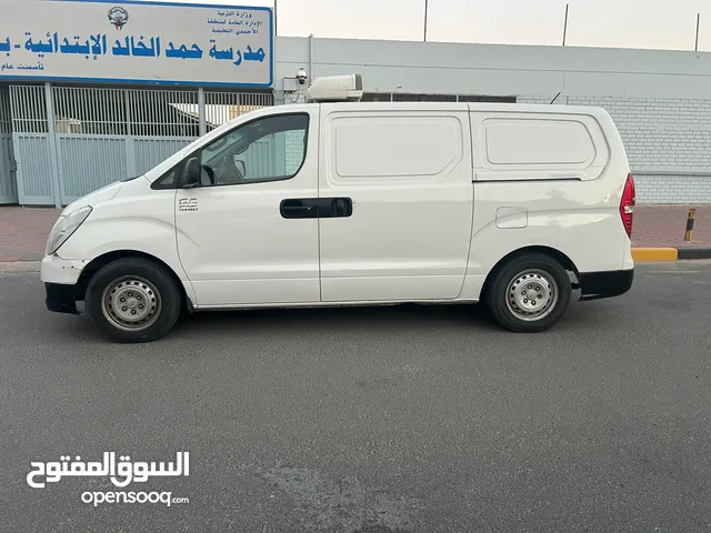 Used Hyundai H1 in Al Ahmadi