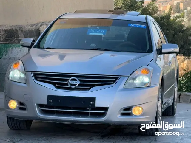 Used Nissan Altima in Tripoli