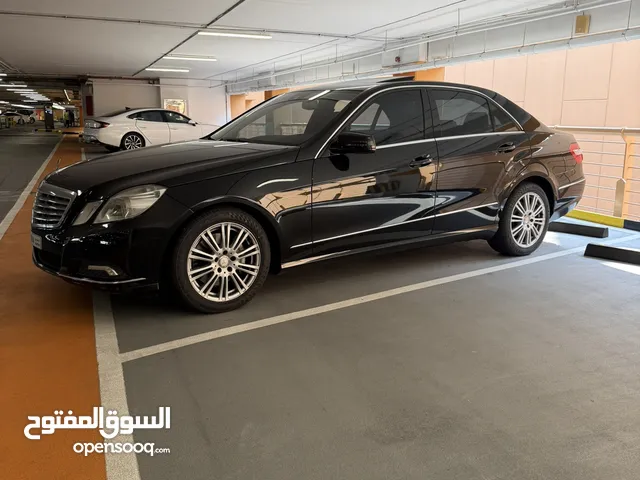 Mercedes Benz E300