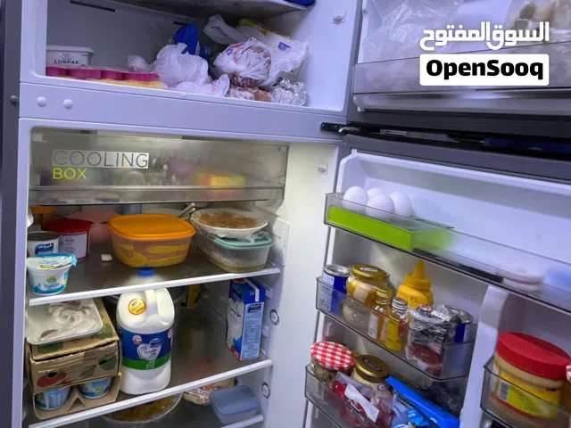 ثلاجه ميديا 463 لتر للبيع بحاله ممتازه وغساله شارب بحاله ممتازه