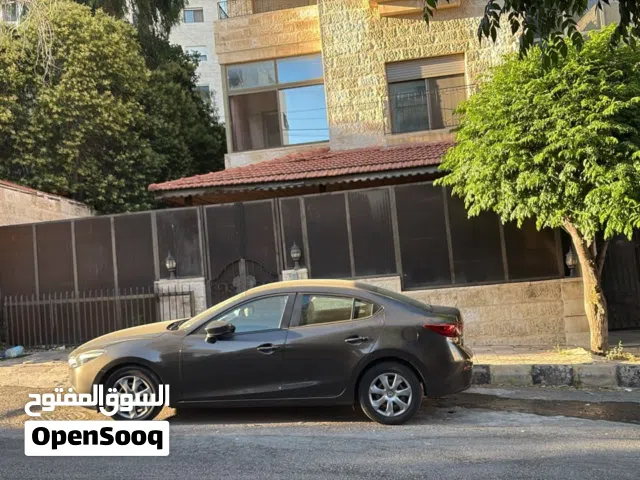 شقة ارضية  في خلدا قرب مدارس الدر المنثور
