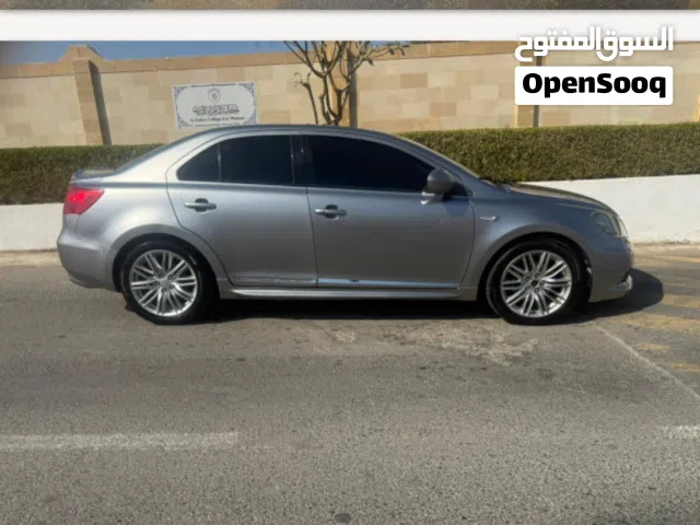 Suzuki kazashi excellent condition