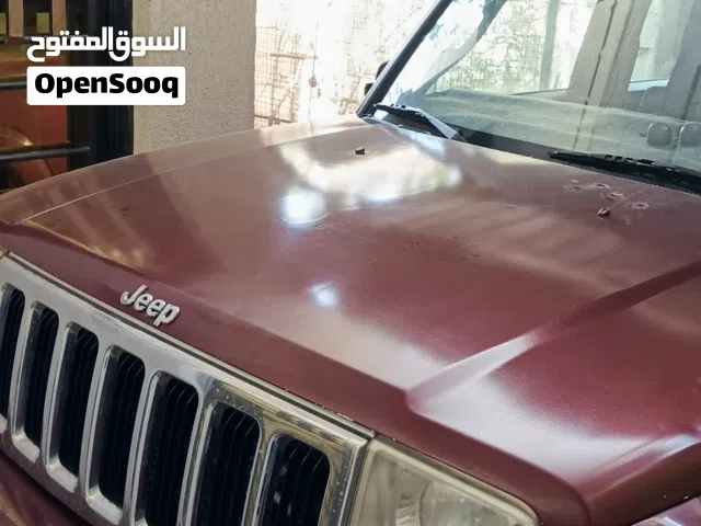 2007 جيب كوماندر Laredo