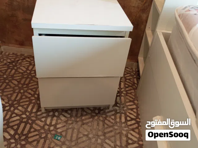 2 كمدينه حاله ممتازة جدا يعتبر جديد