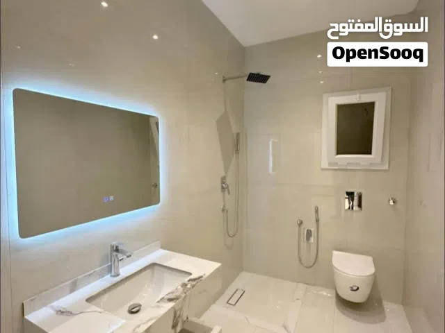 شقه مفروشه سوبر لوكس للاجار في فينيسيا خلف نينا بارك