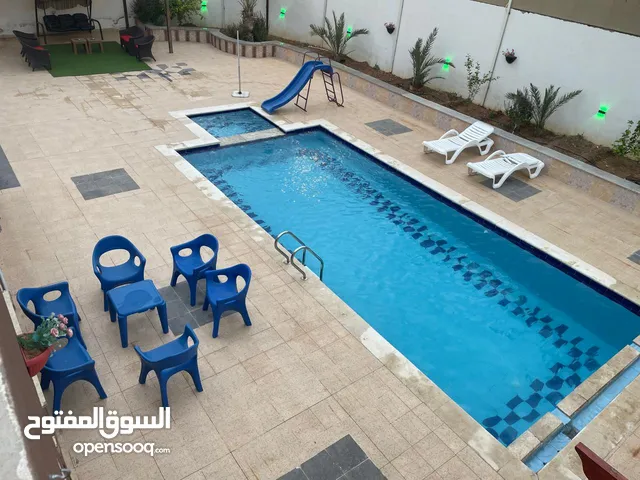 شاليه فخم للإيجار في البحر الميت