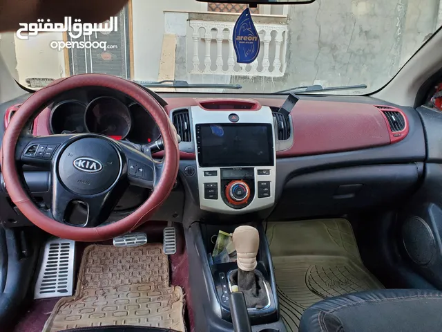 Used Kia Cerato in Tripoli