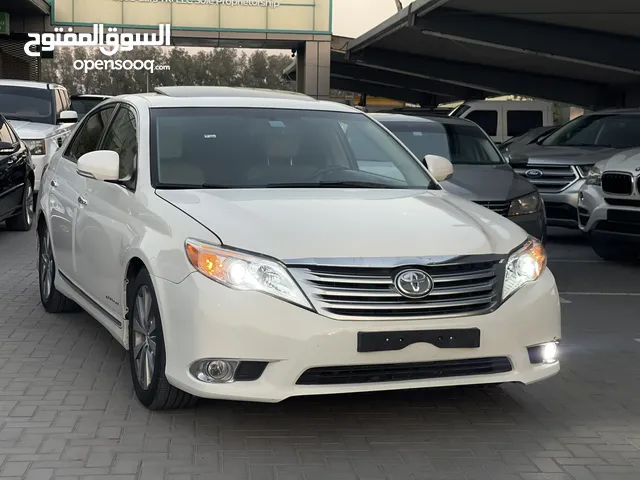 Used Toyota Avalon in Sharjah