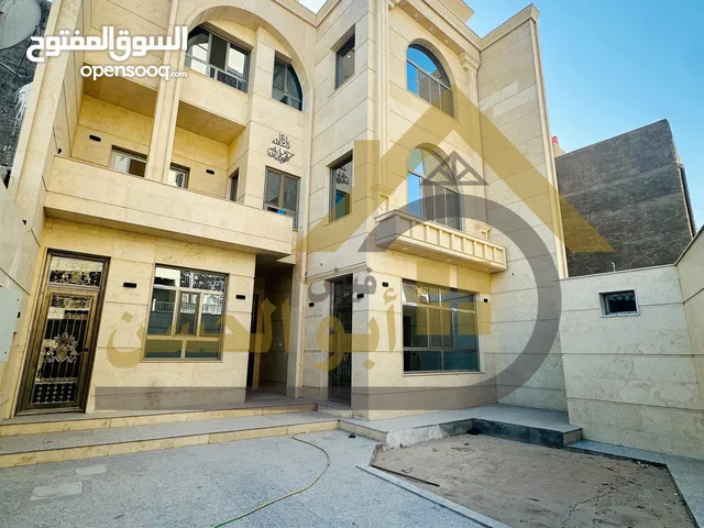 280 m2 More than 6 bedrooms Townhouse for Rent in Basra Briha