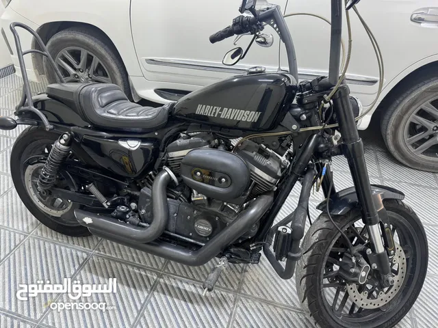 Harley Davidson 1200 Custom 2016 in Al Dakhiliya