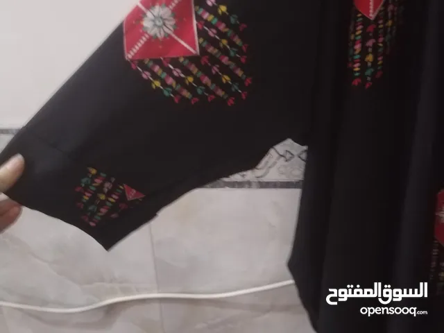 بشت نسائي مناسب للصيف مريح وجميل هيبة السواد