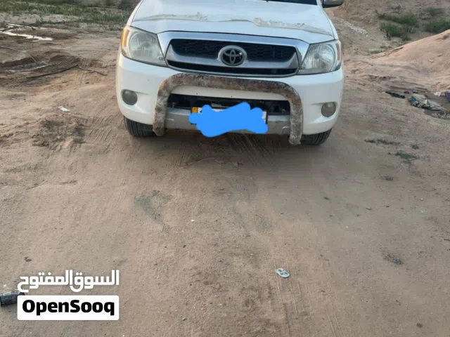 2008 تويوتا هيلوكس DLS