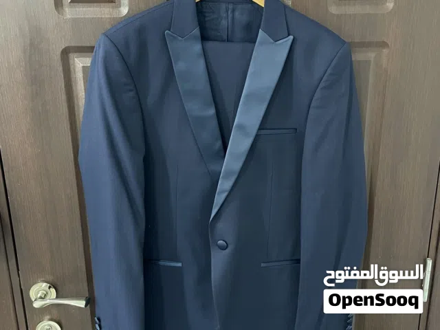 بدلة كاملة ماركة اليغنت مقاس 52 مستعملة مرة وحدة بس