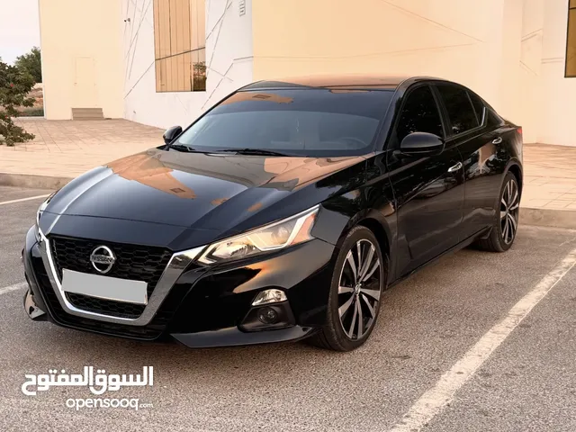 Used Nissan Altima in Ras Al Khaimah