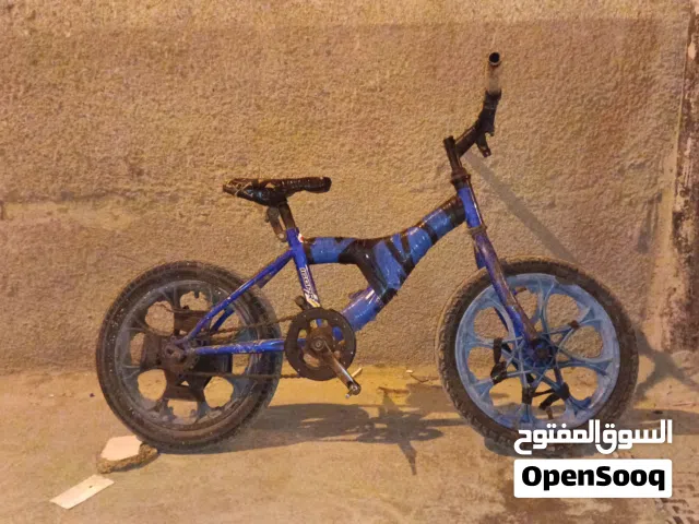 دراجة هوائية ( بشكليطة) عيبها الوحيد بطش مقاس 16