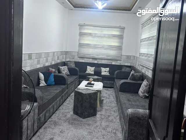 بيت للبيع في مخيم الطالبية زيزيا