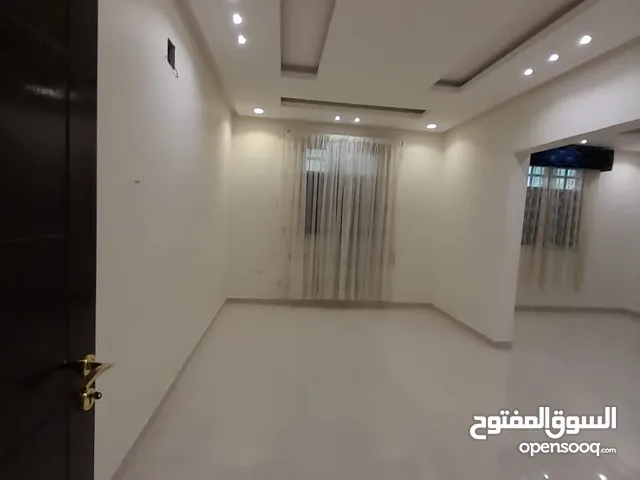 140 m2 4 Bedrooms Apartments for Sale in Jeddah Al Wahah