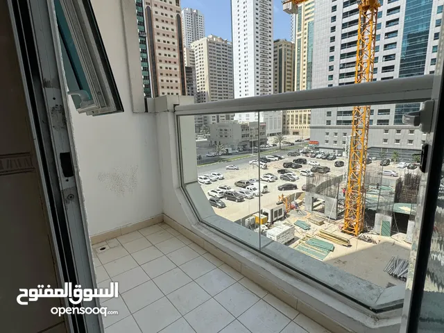 ايجارات شقق واستديوهات وفلل سنوي غير مفروش وشهري مفروش الشارقه وعجمان
