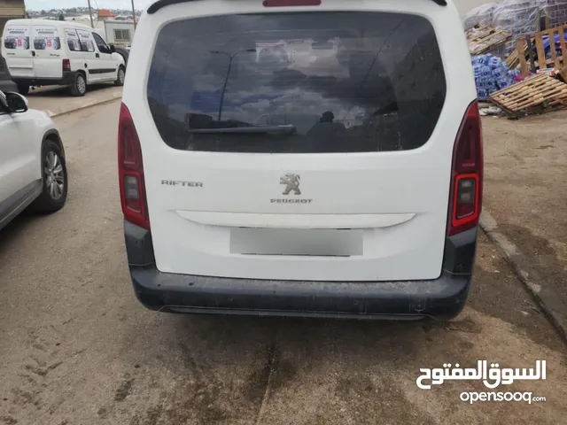 بيجو رفتر 2021