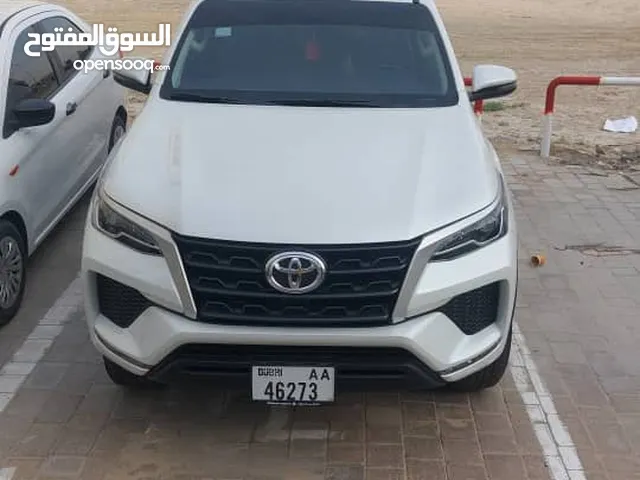 SUV Toyota in Dubai